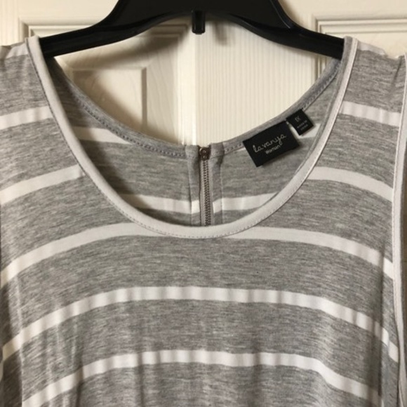 Gray & White Stripe Top Size 1X By La Vanya - Picture 3 of 4